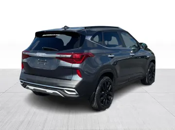 2022 Kia Seltos - image 15