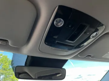 2022 Kia Seltos - image 32