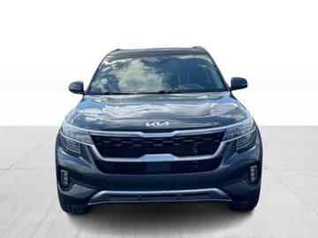2022 Kia Seltos - image 9