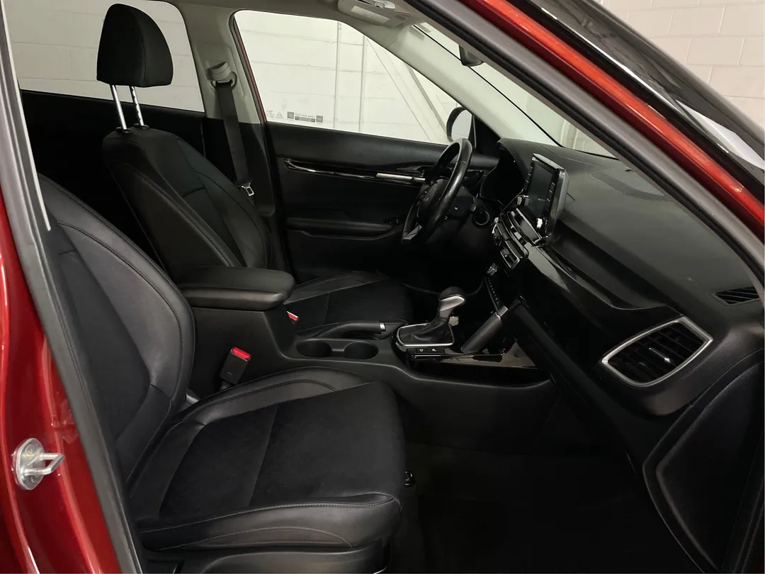 2023 Kia Seltos — photo 3