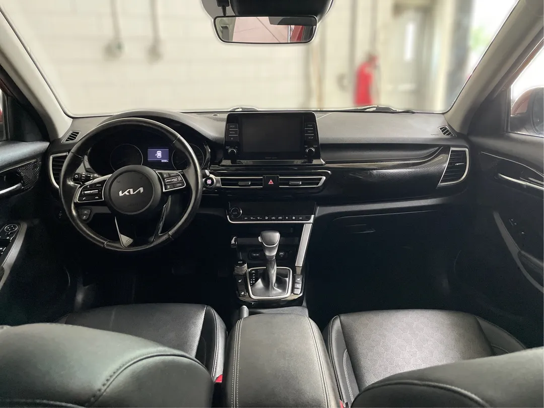 2023 Kia Seltos — photo 4
