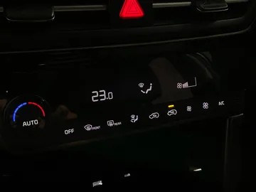 2024 Kia Seltos - image 20