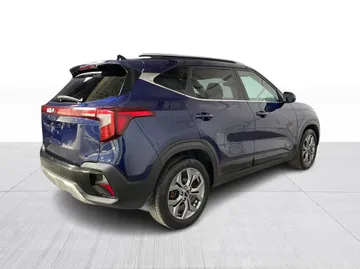 2024 Kia Seltos - image 14