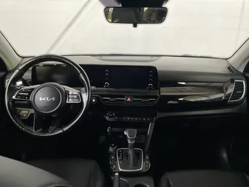 2024 Kia Seltos - image 4