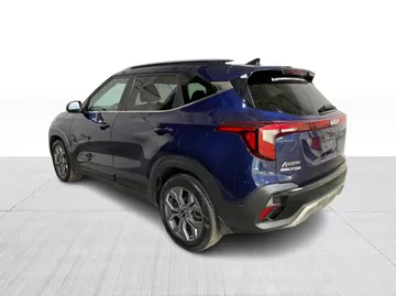 2024 Kia Seltos - image 11