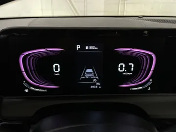 2024 Kia Seltos - image 16