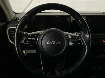 2024 Kia Seltos - image 17