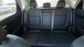 2024 Kia Seltos - image 8