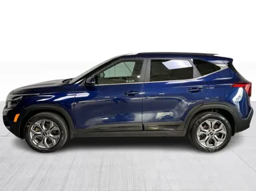2024 Kia Seltos - image 4