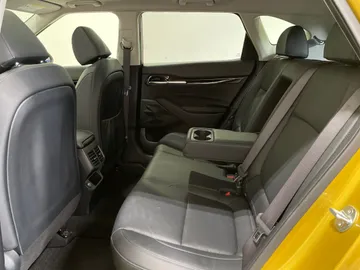 2023 Kia Seltos - image 16