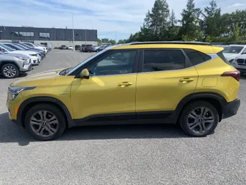 2021 Kia Seltos - image 4