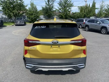 2021 Kia Seltos - image 6