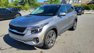 2021 Kia Seltos - image 3