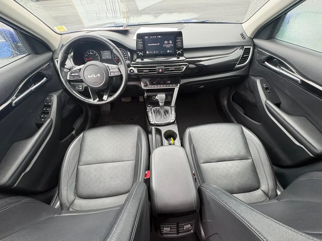 2022 Kia Seltos — photo 8