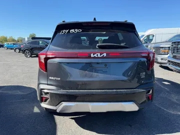 2024 Kia Seltos - image 6