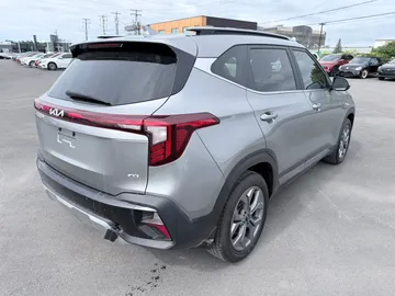 2024 Kia Seltos - image 6