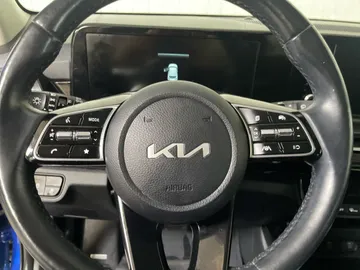 2024 Kia Seltos - image 19