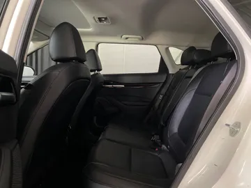 2021 Kia Seltos - image 16
