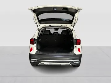 2021 Kia Seltos - image 14