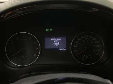 2023 Kia Seltos - image 28