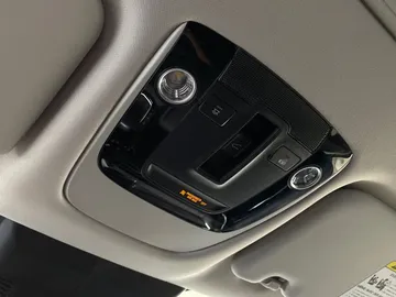 2023 Kia Seltos - image 17