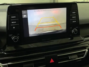 2023 Kia Seltos - image 20