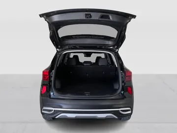 2023 Kia Seltos - image 14