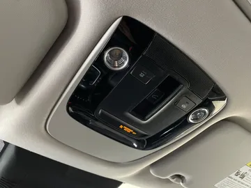 2023 Kia Seltos - image 17