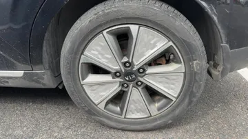2021 Kia Soul EV - image 7