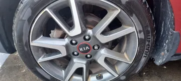 2020 Kia Soul - image 7