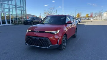 2023 Kia Soul - image 3