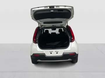 2021 Kia Soul - image 13
