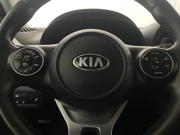 2021 Kia Soul - image 17