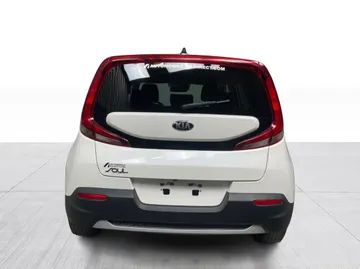 2021 Kia Soul - image 12