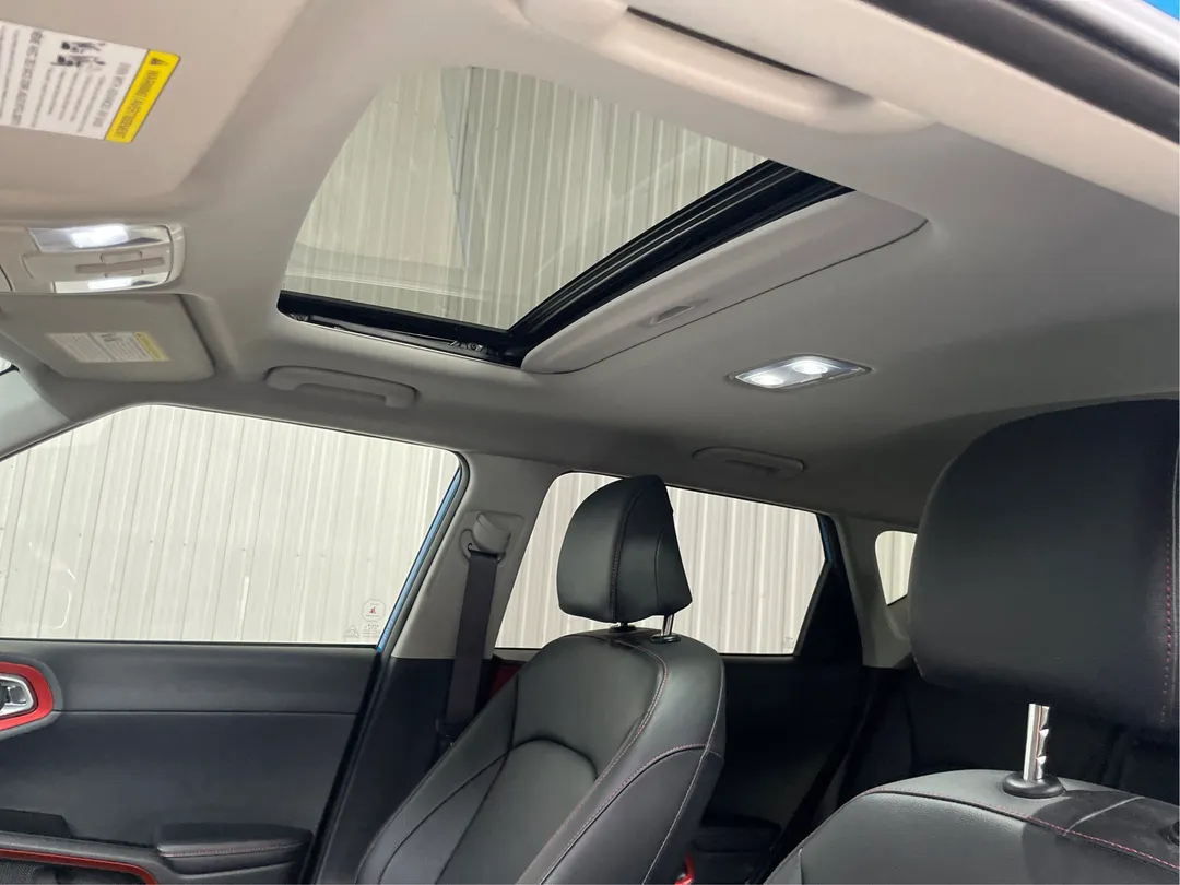 Kia Soul GT-Line Limited 2023, photo 5