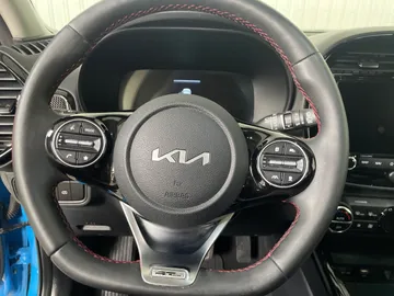 2023 Kia Soul - image 19