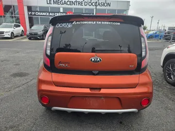 2018 Kia Soul - image 6