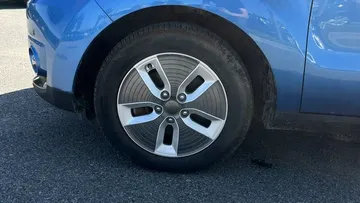 2018 Kia Soul EV - image 7