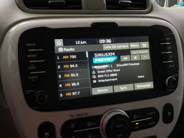 2019 Kia Soul EV - image 27