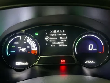 2019 Kia Soul EV - image 16
