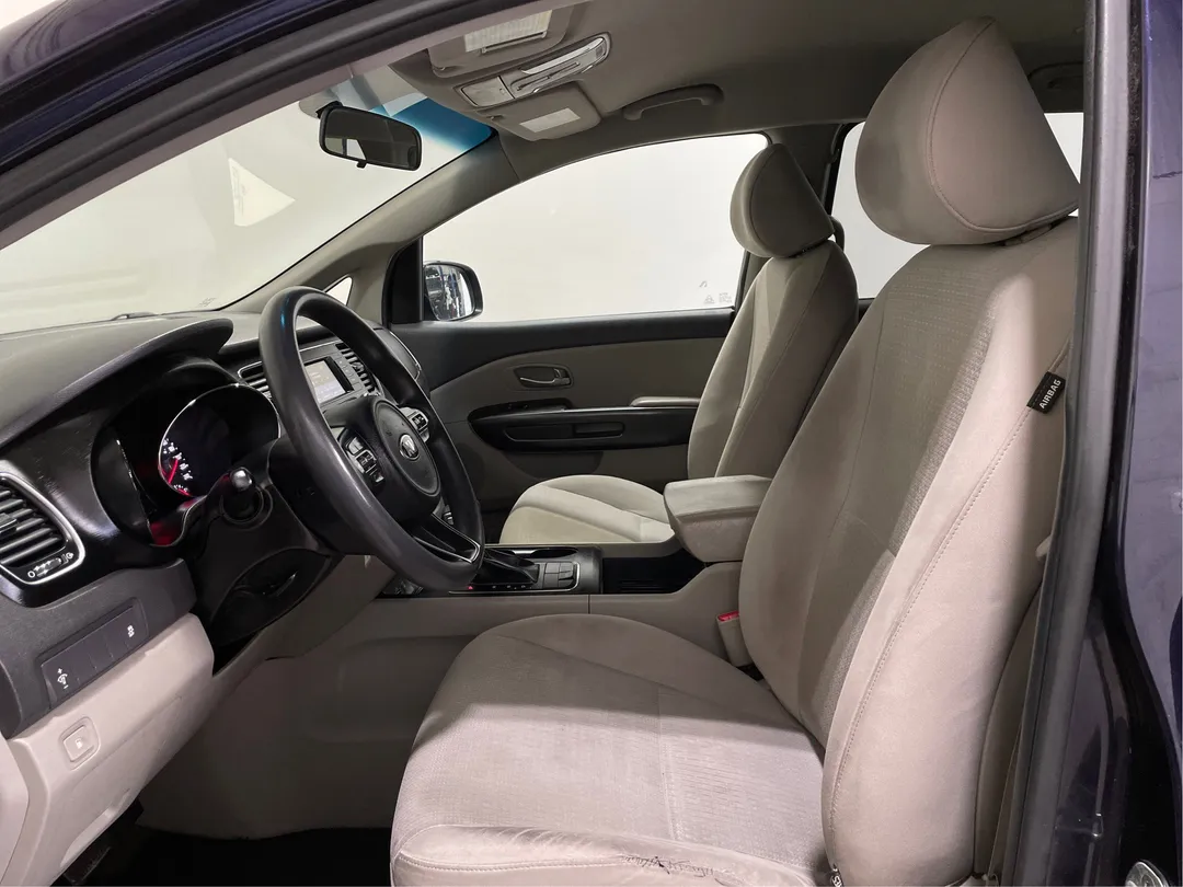 2018 Kia Sedona — photo 3