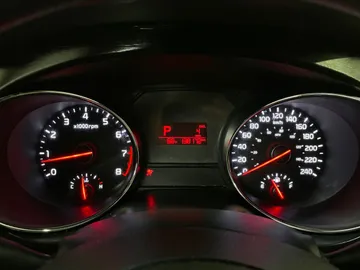 2018 Kia Sedona - image 16