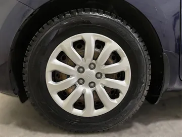 2018 Kia Sedona - image 6