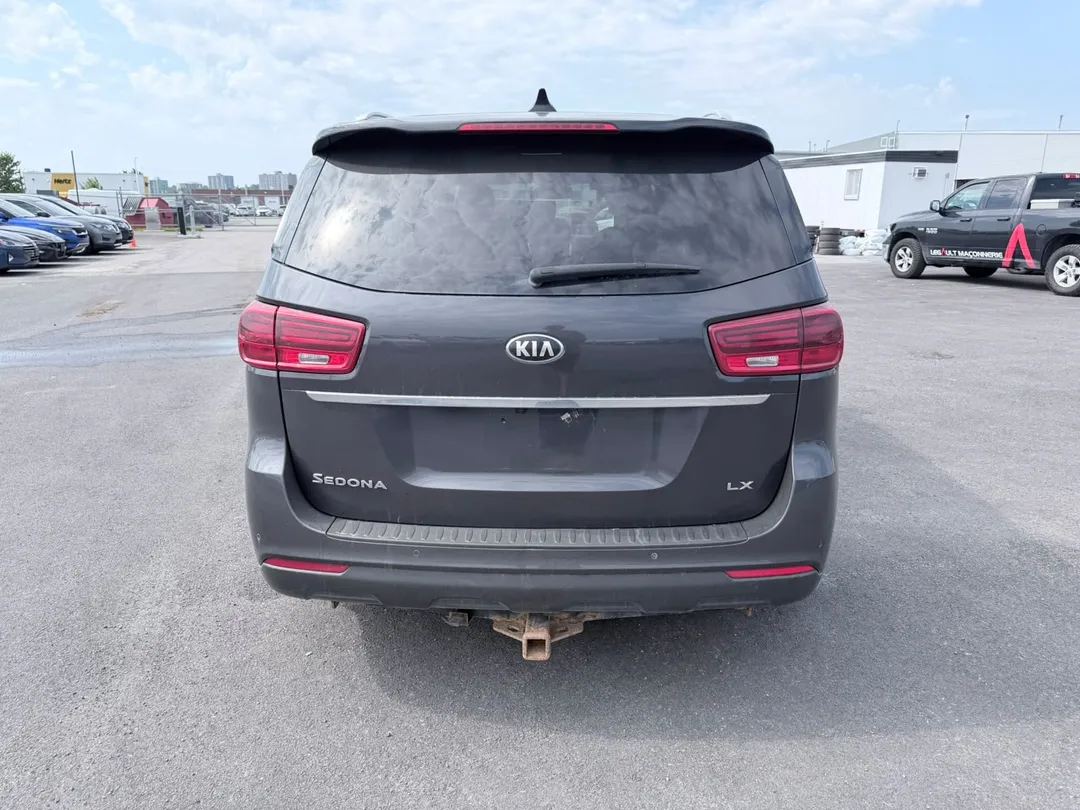 2019 Kia Sedona — photo 4