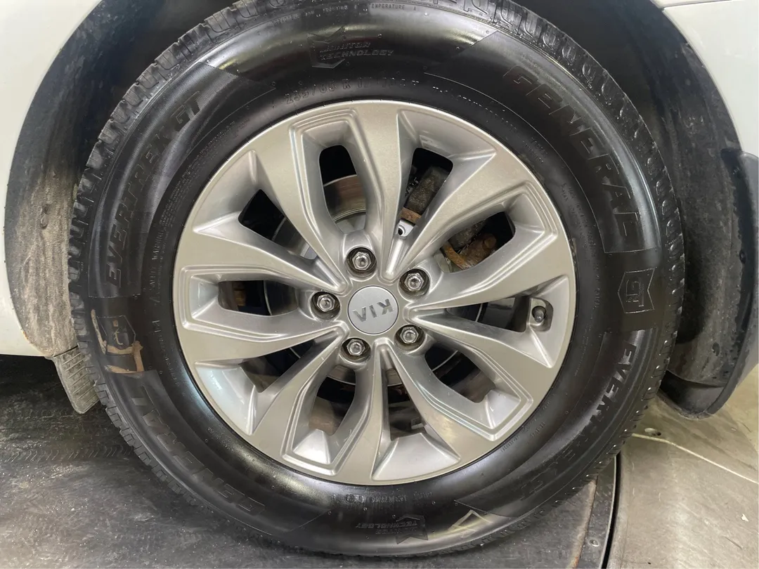 2019 Kia Sedona — photo 5