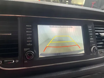 2019 Kia Sedona - image 21