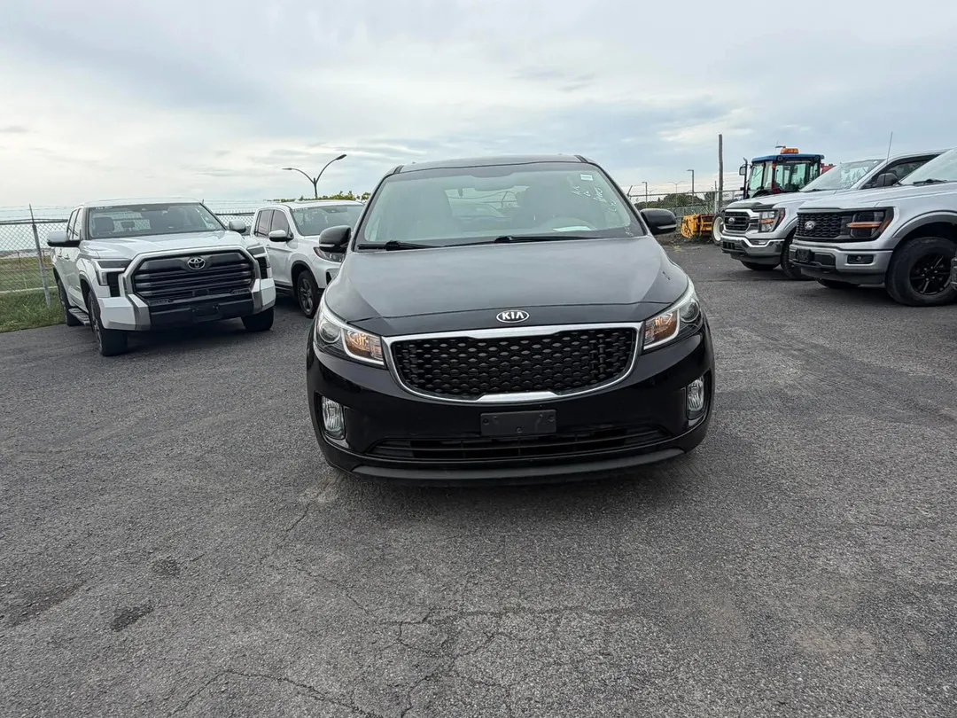 2018 Kia Sedona for sale - photo 2