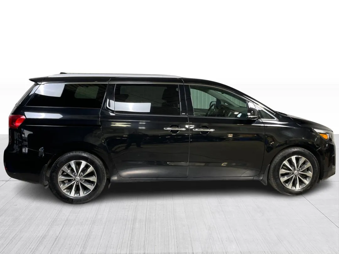 2018 Kia Sedona for sale - photo 2