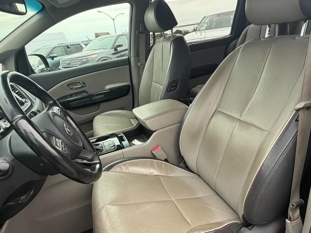2018 Kia Sedona SX+, photo 7