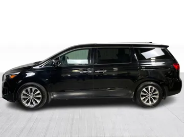 2018 Kia Sedona - image 10